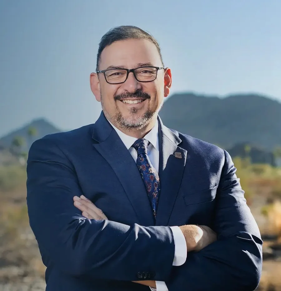 Adrian Fontes